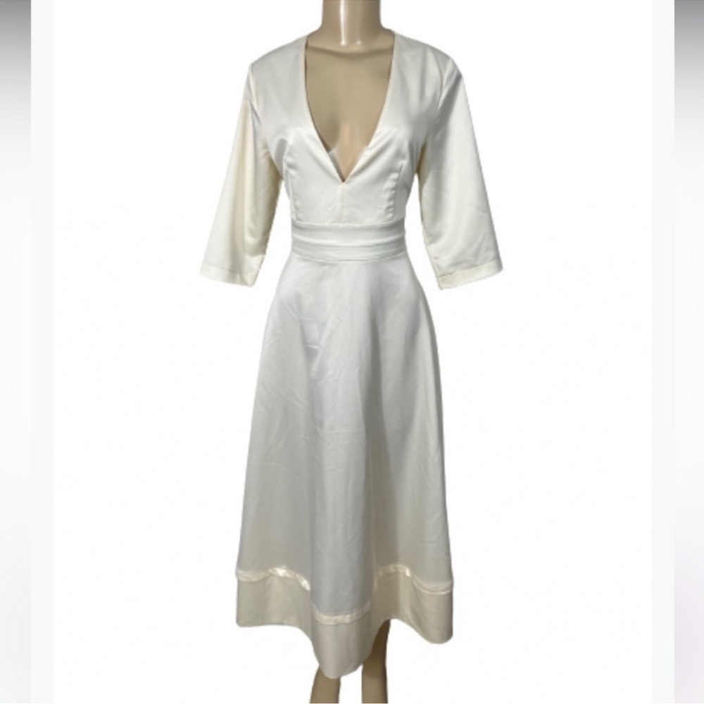 Elegant White Midi Dress